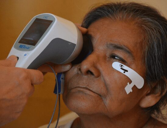 How Do Cataracts Impact Electroretinograms?​